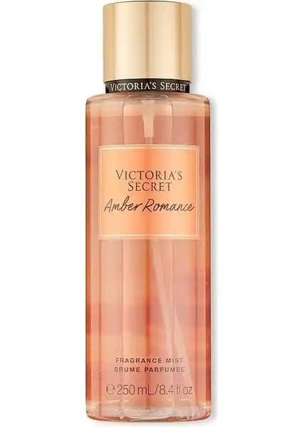 Victoria's Secret Amber Romance Vücut Spreyi: Derin Amber ve Tatlı Notalarla Çekiciliği Artıran Parfüm