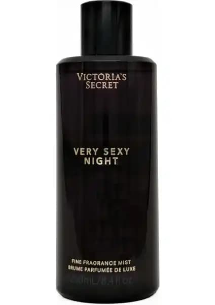 Victoria's Secret Very Sexy Night Fragrance Mist: Kadınlar İçin Çekici ve Sıcak Gece Kokusu