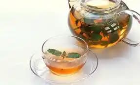 Adet Döneminde İçilebilecek En Uygun Çaylar ve Kan Sağlığına Etkileri