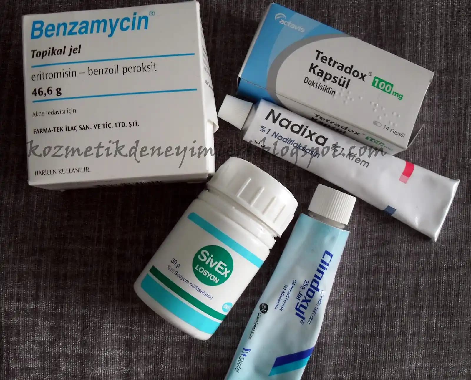 Akne Hapları: Cilt Sağlığı ve Güzellik Üzerindeki Etkileri ve Kullanım İpuçları