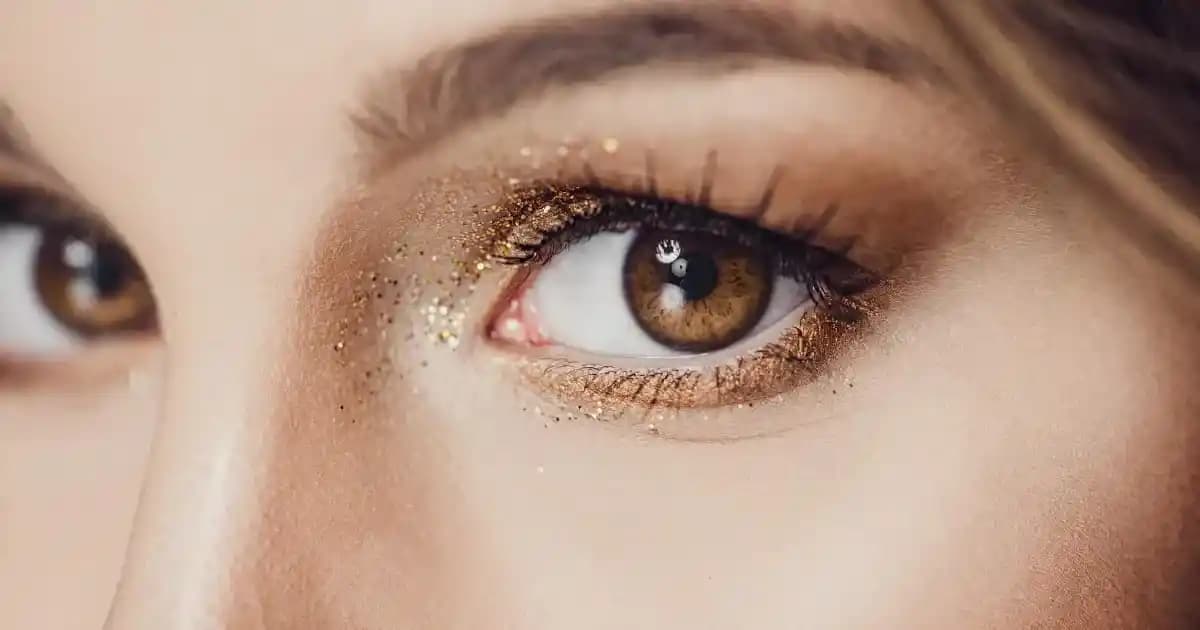 Badem Gözler İçin Uygun Makyaj Teknikleri ve Günlük Kullanım Tavsiyeleri