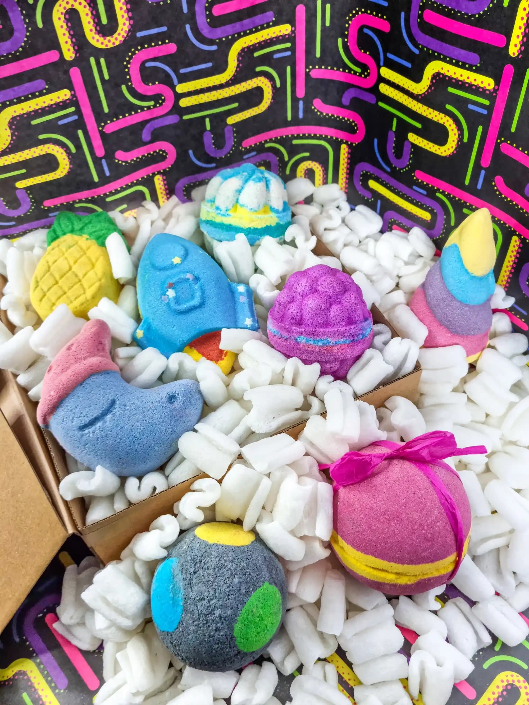 Banyo Bombası Nedir ve Evde Doğal Banyo Bombası Yapımı Rehberi