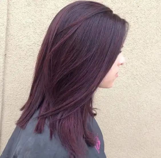 Böğürtlen Kahve Saç Rengi: Doğal ve Sıcak Tonlar ile Modern Güzellik Trendleri