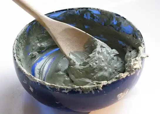 Doğal Kilin Güzellik ve Cilt Sağlığına Katkıları Doğal ve Sürdürülebilir Güzellik İçin Kullanımı