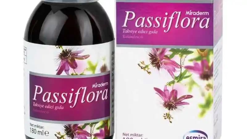 Doğal Sakinleştirici Bitkisel Şurup: Ruh Halini Dengeleyen Güçlü Doğal Çözümler