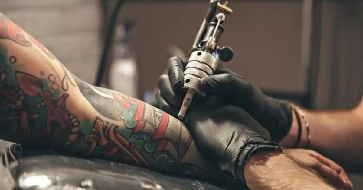 Dövme Yaptıktan Sonra Duş Alma ve Bakım Rehberi