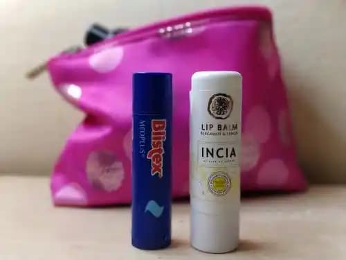 Dudak Kenarı Çatlakları ve Çözüm Yolları: Sağlıklı ve Çekici Dudaklar İçin Kapsamlı Rehber