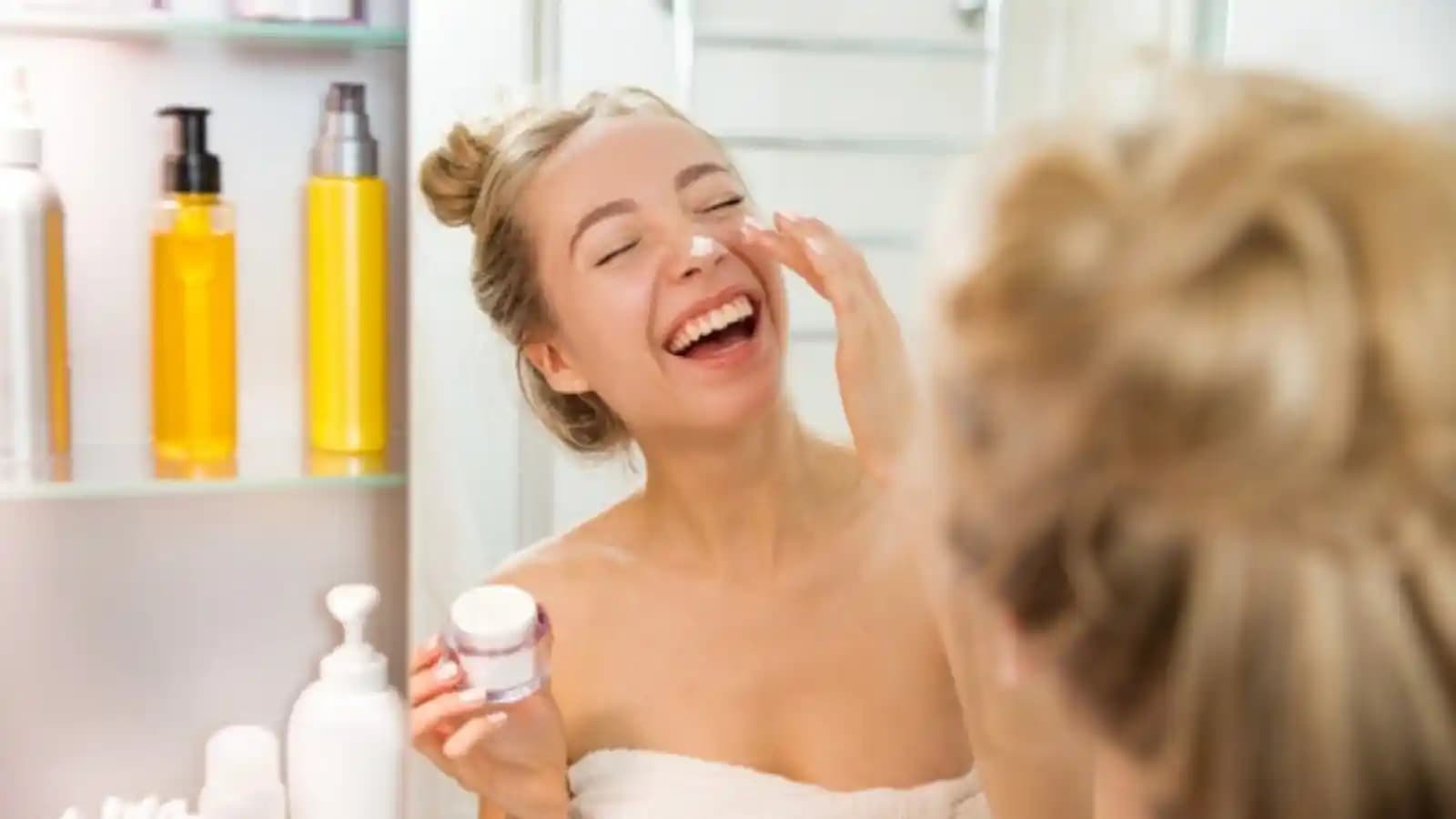 Ergenler İçin Cilt Bakım Rehberi: Sağlıklı ve Parlak Bir Cilt İçin En İyi Ürünler ve İpuçları