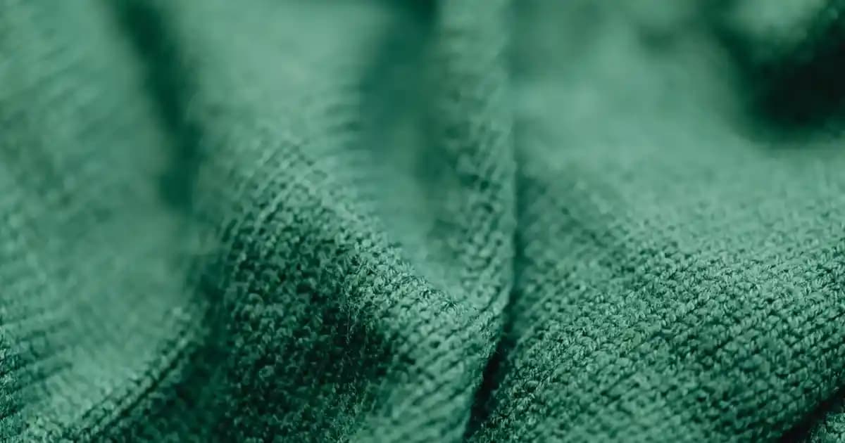 Evde Lazer Kozmetikleri: Güvenli ve Etkili Güzellik Uygulamaları Rehberi