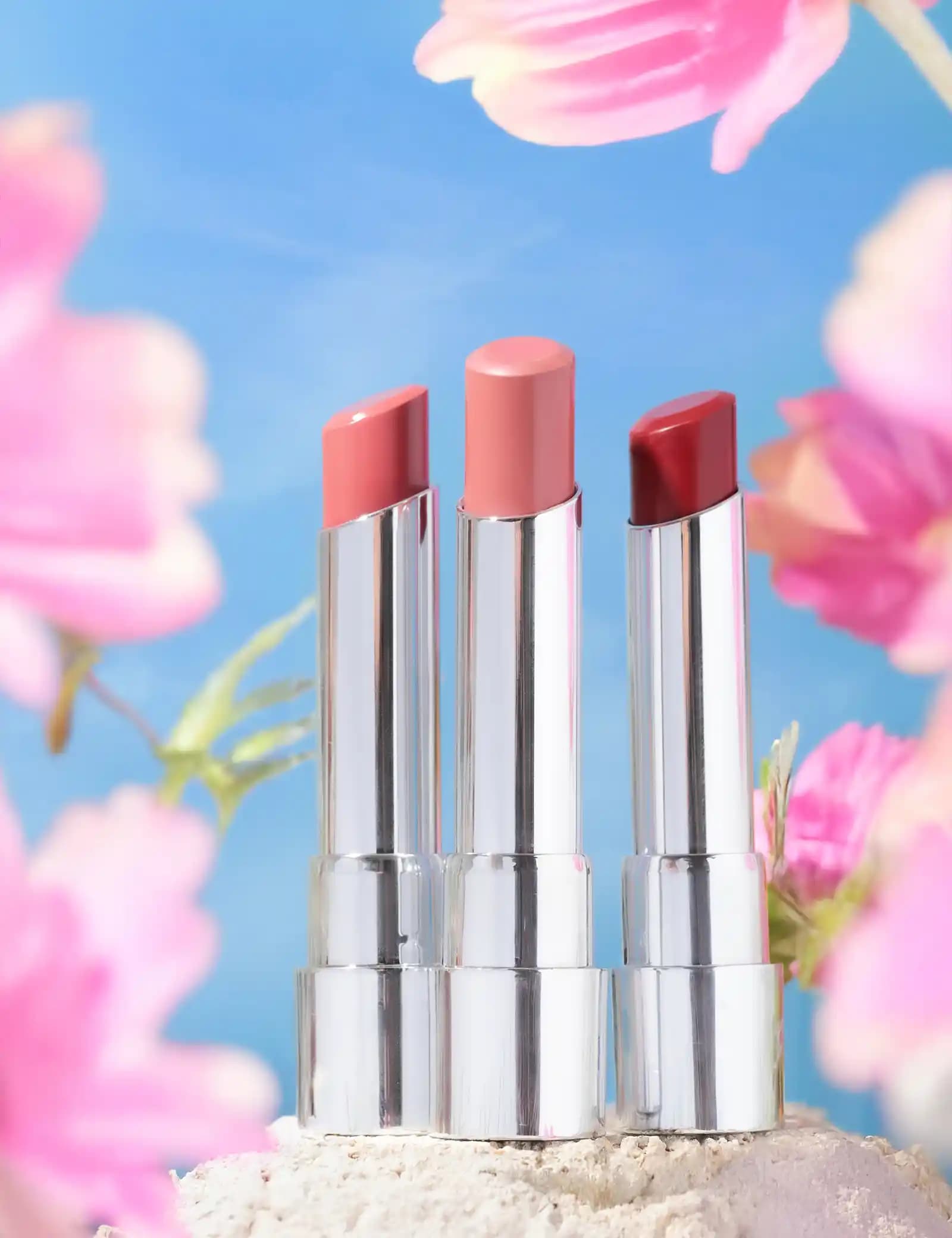 Flormar Intense Love Serisi: Renk ve Tutkunun Buluşması Güçlü ve Çekici Makyaj Seçenekleri