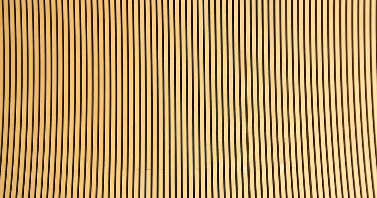 Givenchy Gentleman Edp: Zarafet ve Erkeksi Şıklığın Modern Kokusu