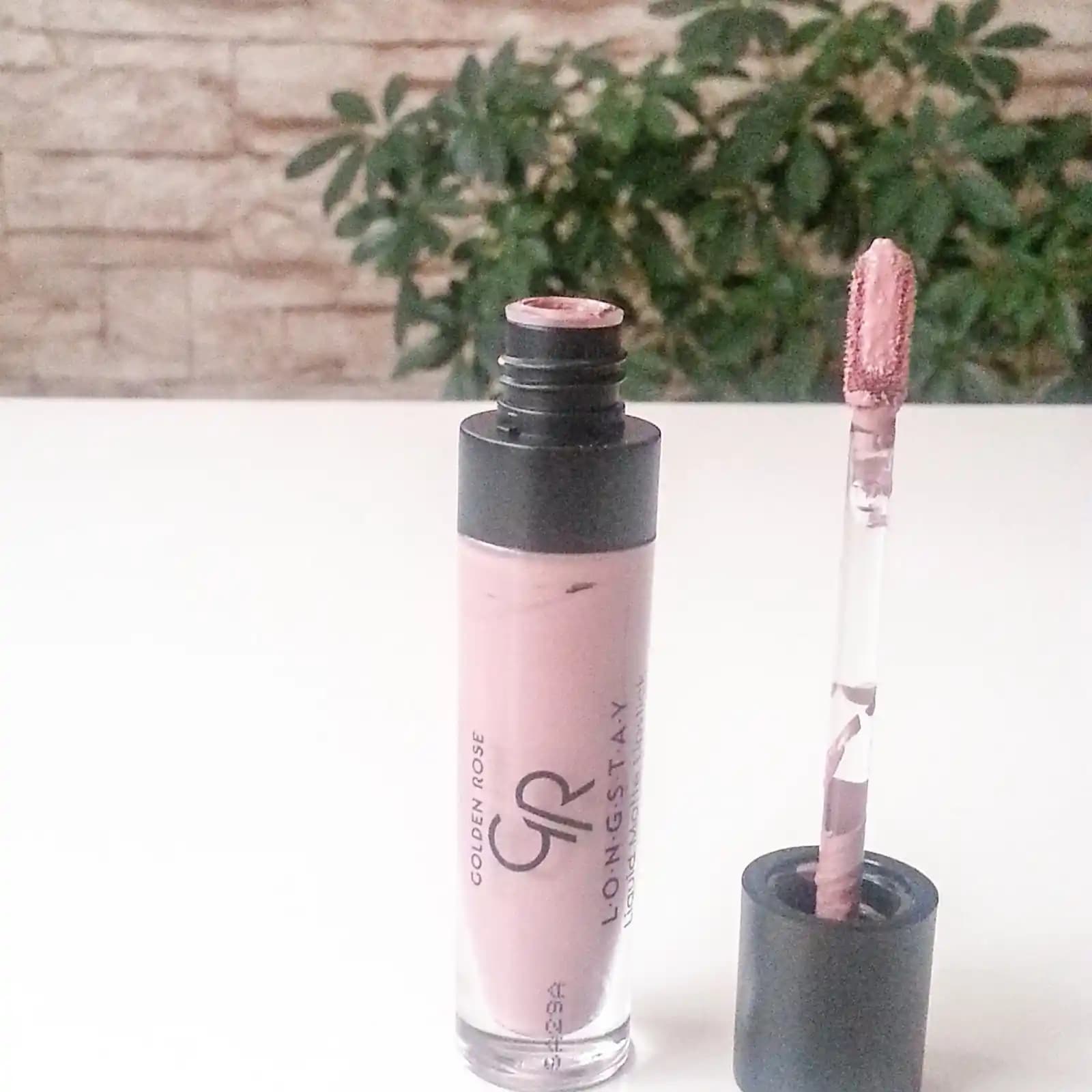 Golden Rose 10 Numara Ruj: Uygun Fiyatlı ve Çok Yönlü Dudak Rujları Hakkında Detaylı Bilgi