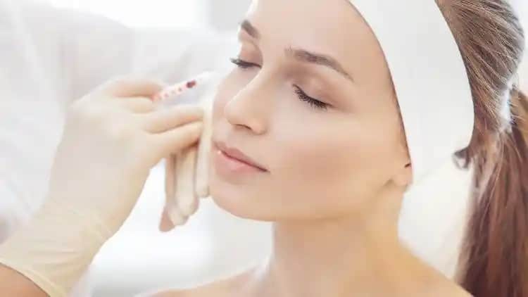 Günümüzde Cilt Bakım İşlemlerinin Önemi ve Çeşitleri Hakkında Kapsamlı Bilgi