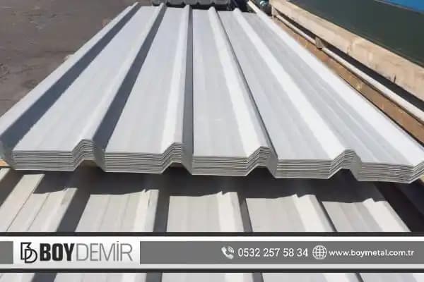 Kozmetik Sektöründe Sac Fiyatlarındaki Değişimlerin Maliyet ve Kalite Üzerindeki Etkileri