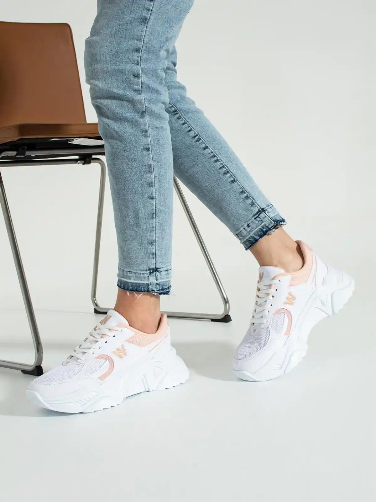 Kozmetikte Beyaz Pudra Kullanımı ve Doğru Seçim Rehberi