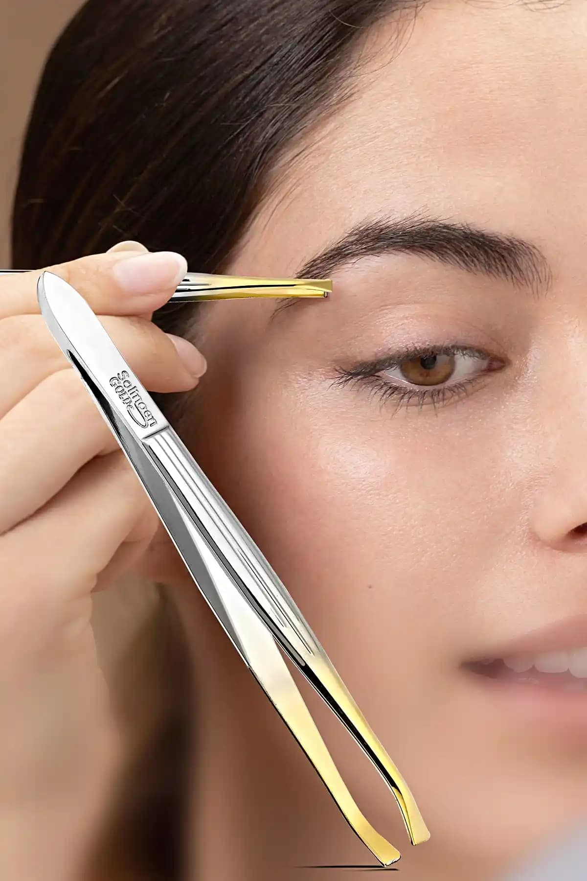 Kozmetikte Cımbız Kullanımının Önemi ve Doğru Seçim Rehberi