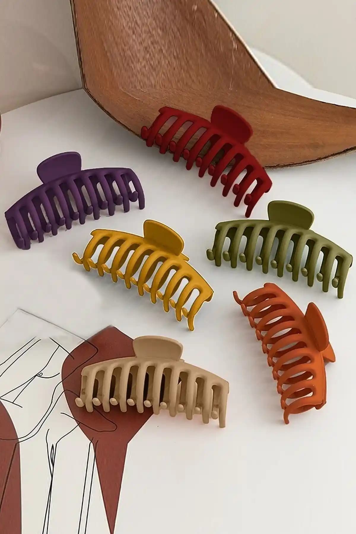 Kozmetikte Sac Tokası: Günlük ve Özel Günler İçin Stil ve Pratiklik Rehberi