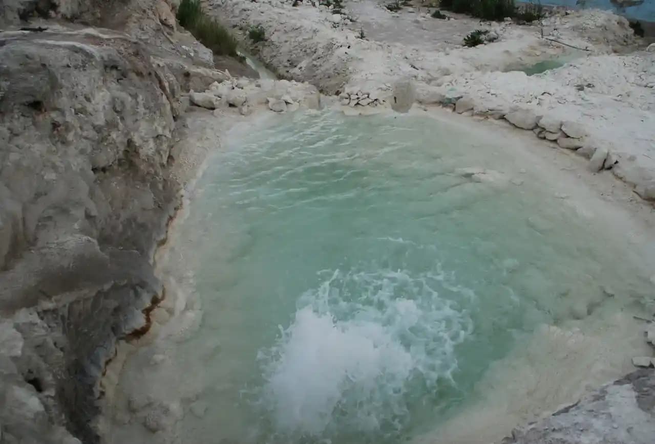 Kükürtlü Kaplıca Suyunun Sağlık ve Güzellik Üzerindeki Etkileri ve Faydaları