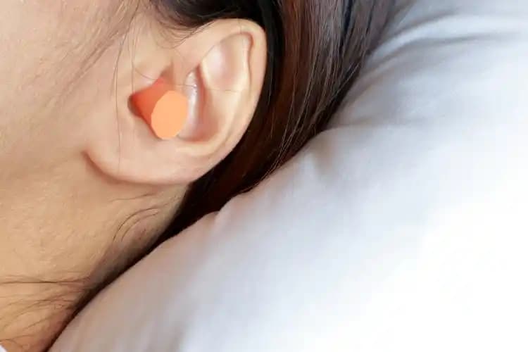 Kulak Tıkacı Nereden Satın Alınır En İyi Seçenekler ve Dikkat Edilmesi Gerekenler