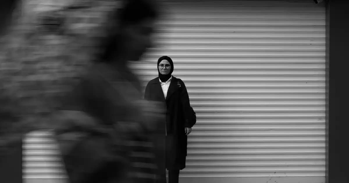 Parfüm Zararları ve Güvenli Kullanım Yöntemleri Hakkında Bilgilendirici Rehber