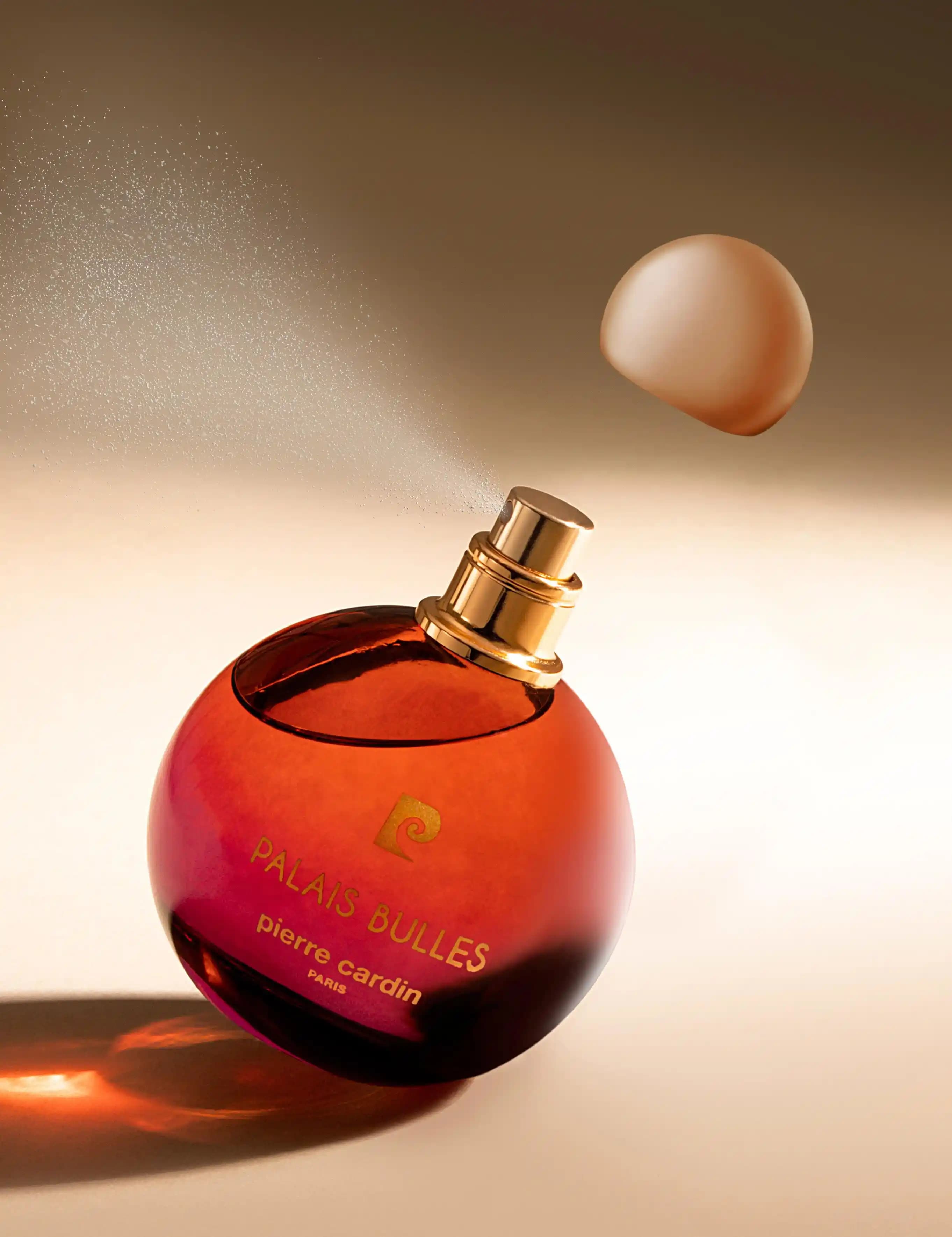 Pierre Cardin Bayan Parfümleri: Şıklık ve Zarafetin Kalıcı Kokusu