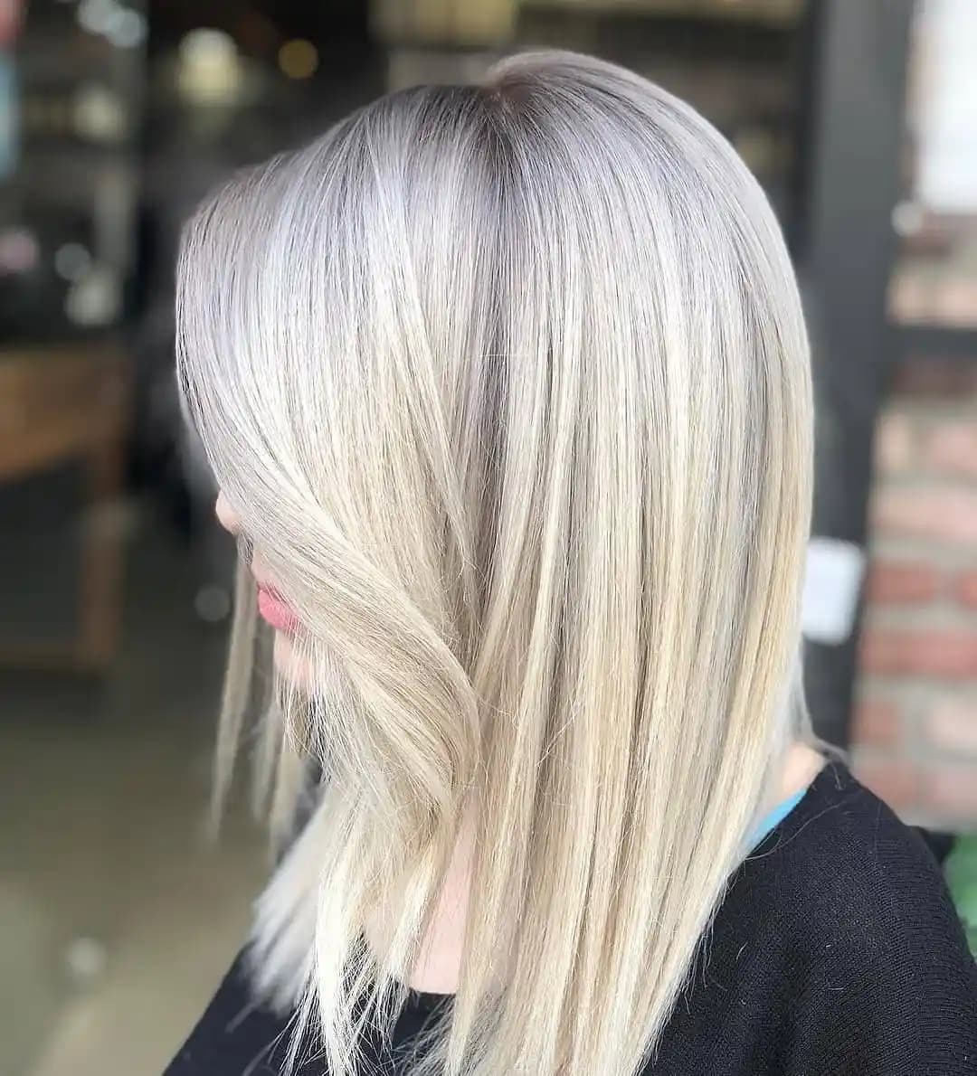 Saç Renklerinde Bal Köpüğü, Küllü Sarı ve Platin Tonlarının Modern Kullanımı