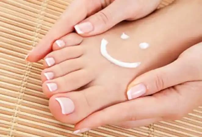 Sağlıklı ve Güçlü Tırnaklar İçin Bilmeniz Gereken Temel Bakım Yöntemleri