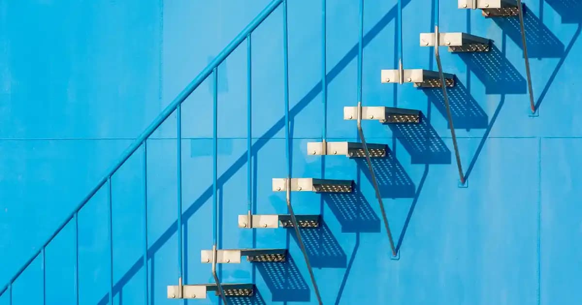 Sağlıklı ve Güzel Tırnaklar İçin Doğru Tırnak Merkezi Seçimi ve Bakım İpuçları