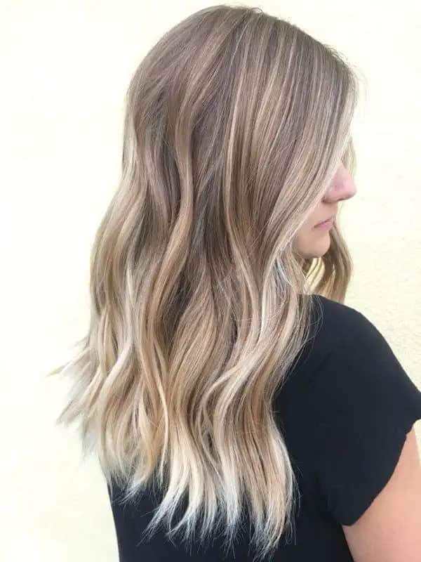 Soğuk Küllü Sarı Saç Rengi Nedir, Özellikleri ve Bakım İpuçları