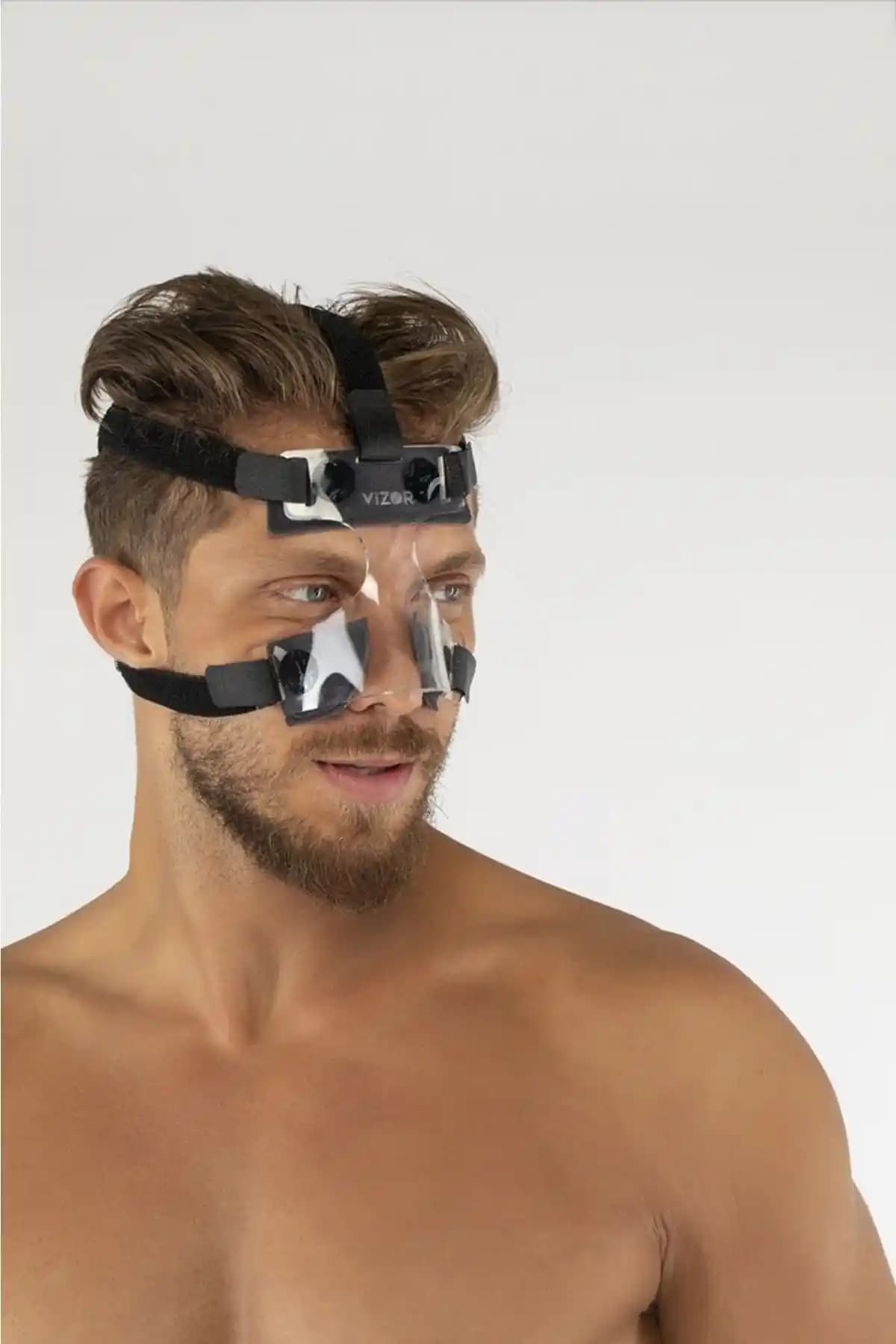 Sporcu Burun Koruyucu Maskeler: Performansı ve Güvenliği Artıran Yenilikler