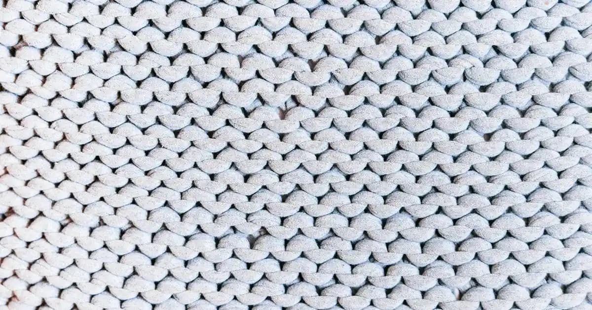 Su Yeşili Oje Trendleri ve Uygulama İpuçlarıyla Şıklık ve Doğallık