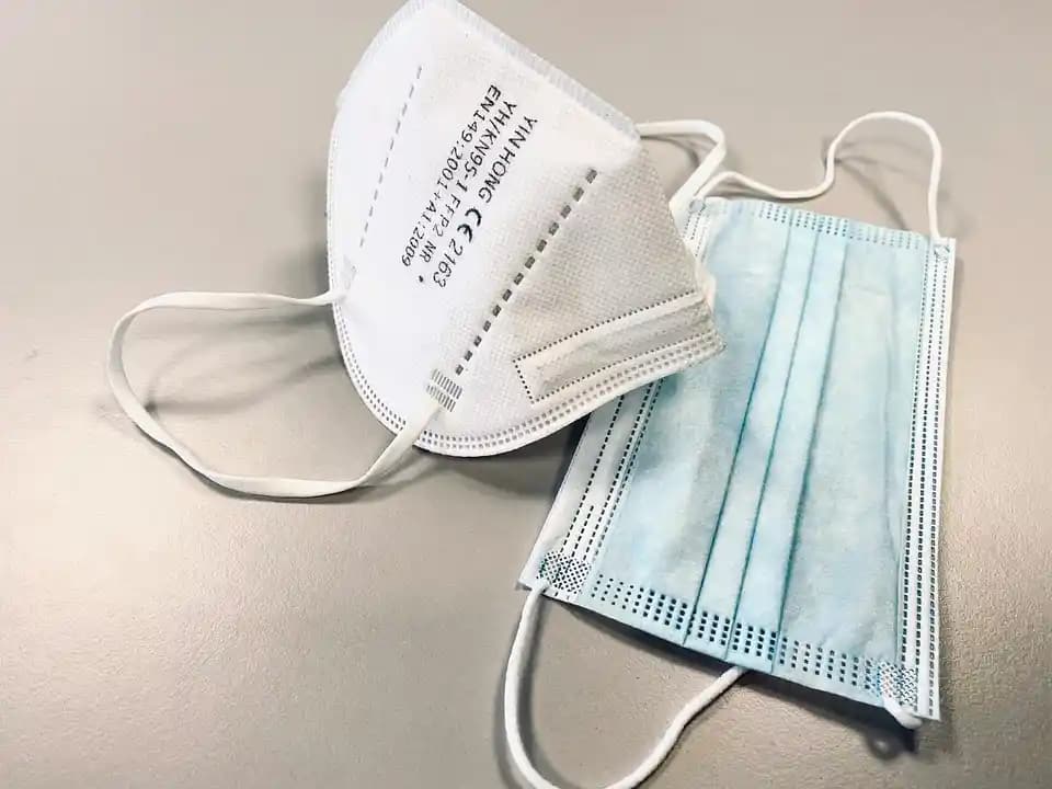 Tıbbi Maskelerin Kozmetik Sektöründeki Yeri ve Gelişen Trendler