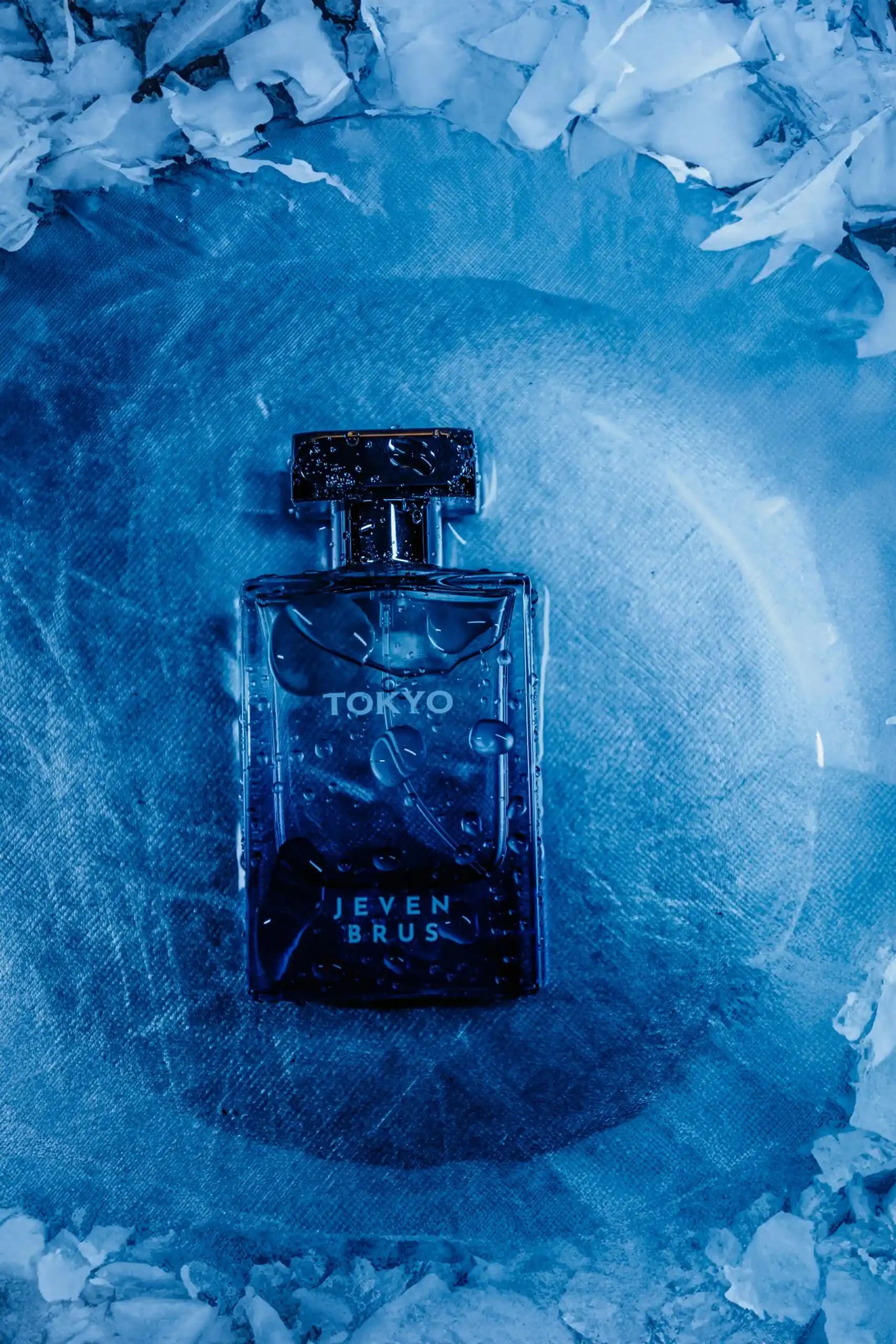 Tokyo Erkek Parfüm Dünyası: Şıklık ve Kendini İfade Etmenin En İyi Yolları