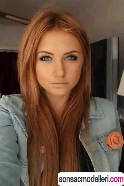 Turuncu Saç ve Esmer Ten Uyumuyla Güzellik ve Kendini İfade Etme Rehberi