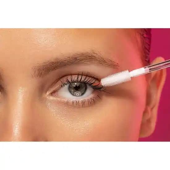 Wet n Wild Kirpik Serumu ile Doğal Güzelliğinizi Güçlendirin ve Uzun Kirpiklere Kavuşun