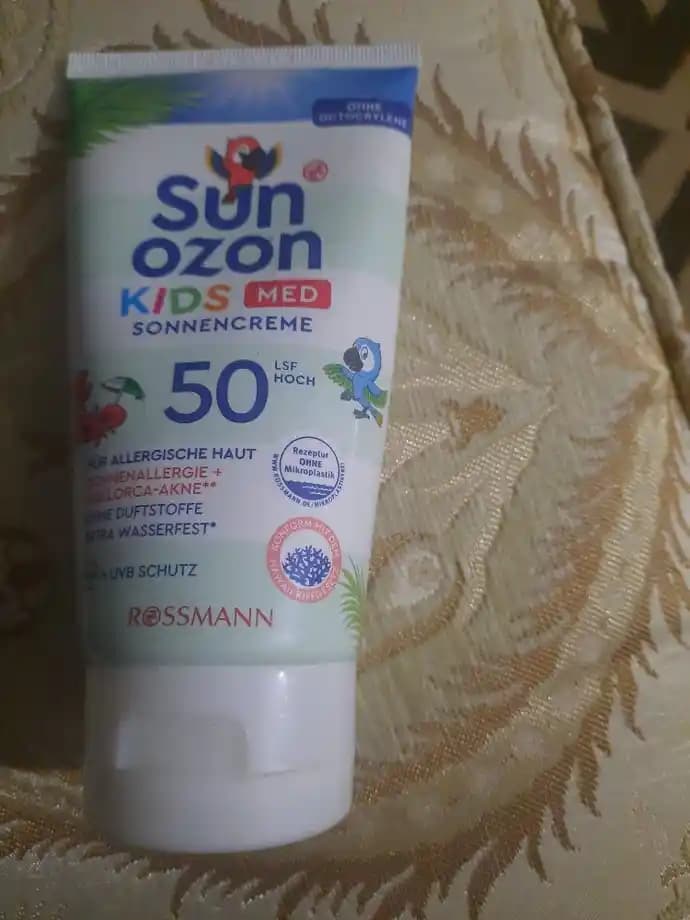 Yetişkinler ve Bebekler İçin Güneş Kremi Kullanımı Güvenlik ve Uygunluk Rehberi