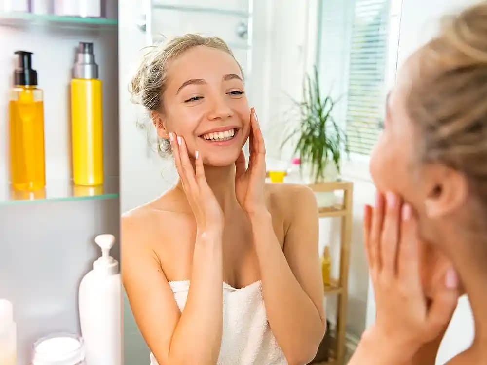 Yüze Bebek Yağı Sürmek: Doğru Kullanım ve Faydaları Hakkında Kapsamlı Rehber