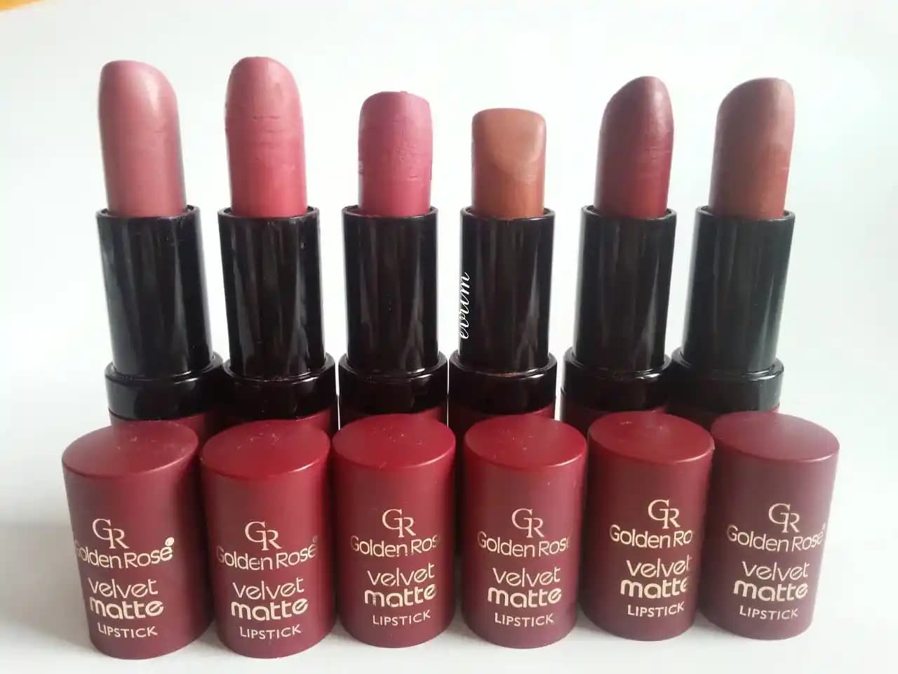 Golden Rose 14 Numaralı Ruj: Özellikleri ve Kullanım Alanları Hakkında Bilgi