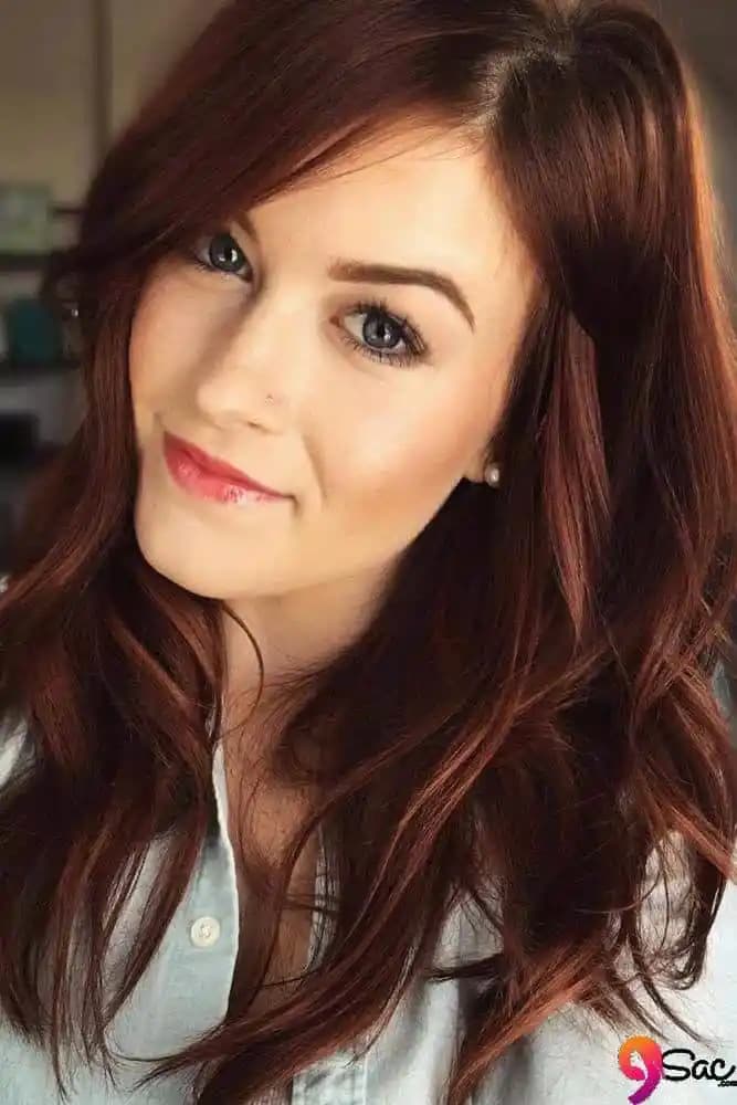 Kahve Kızıl Saç Renkleri: Doğal Tonlar ve Canlı Parlaklık İçin Rehber