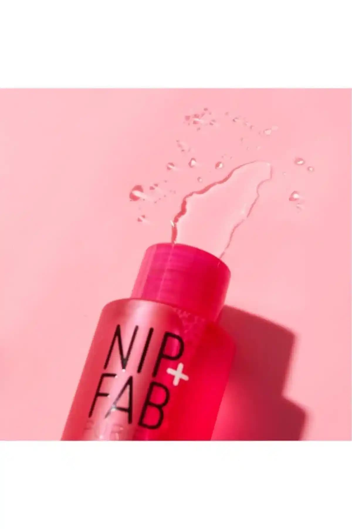 Nip Fab ve Salisilik Asit: Kozmetik Ürünlerde Kullanımı ve Mevcut Bilgi Durumu