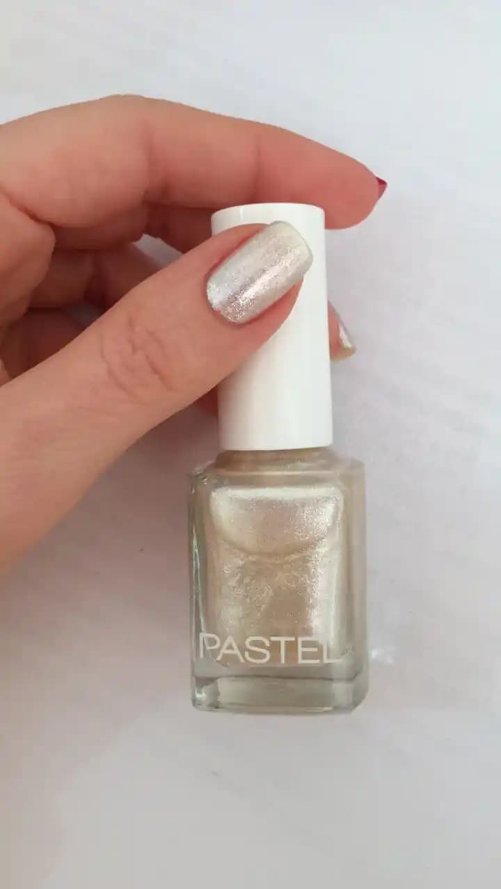 Pastel 249 Oje Hakkında Bilgi Eksikliği ve Tüketici Perspektifi Üzerine Değerlendirme