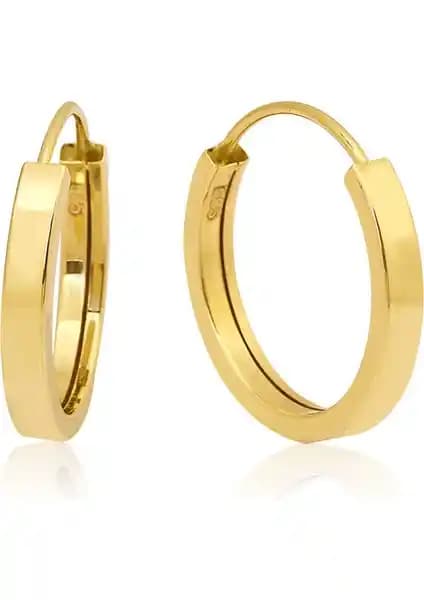 İki Altın Düz Halka Küpe Karşılaştırması: Model Günlük Kullanıma Daha Uygun ve Hafif