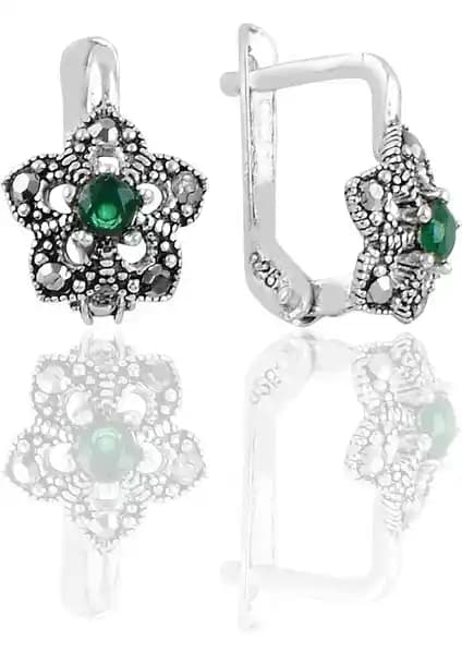 Söğütlü Silver Lotus Modeli Küpe: 925 Ayar Gümüş, Markazit ve Kök Zümrüt Taşlı Tasarım