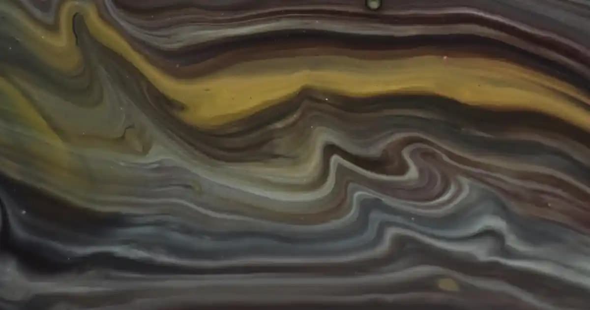 Ağız Düşü ve Doğru Ağız Bakımıyla Sağlıklı ve Parlak Gülüşler İçin Kılavuz