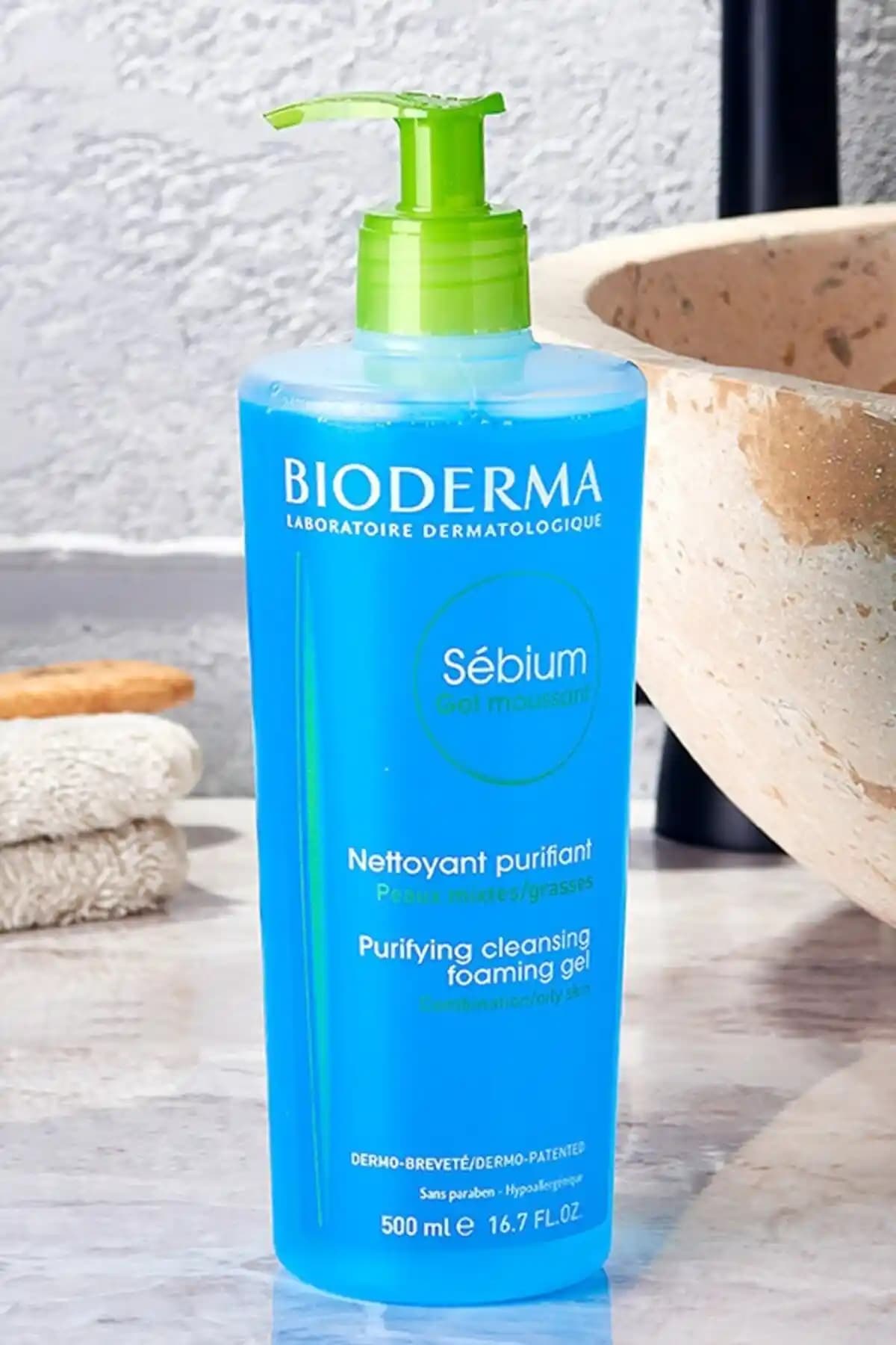 Bioderma Foaming Gel 500 ml: Hassas ve Karma Ciltler İçin Etkili Temizlik Çözümü