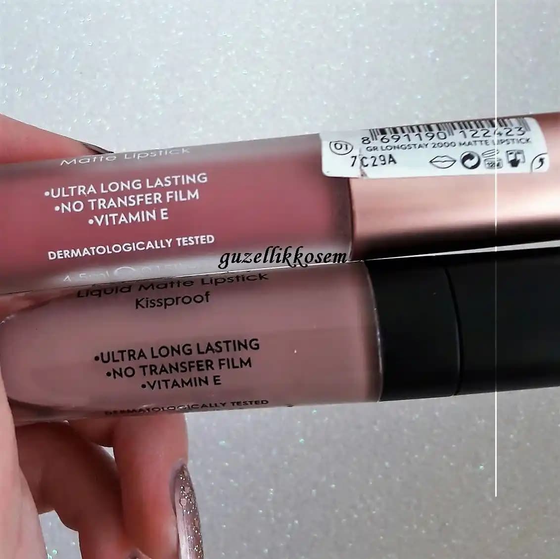 Golden Rose 2000 Matte Ruj: Kalıcı ve Şık Mat Dudaklar İçin Uygun Fiyatlı Seçenek