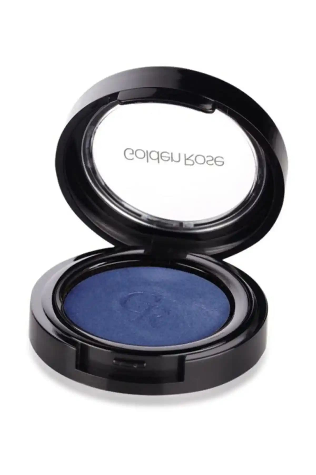 Mavi Göz Farı Kullanımı ve Makyaj Teknikleriyle Gözlerinizi Vurgulayın