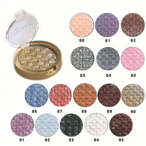 Parıltılı Göz Farları ile Gözlerinize Işıltı Katmanın En Şık Yolu