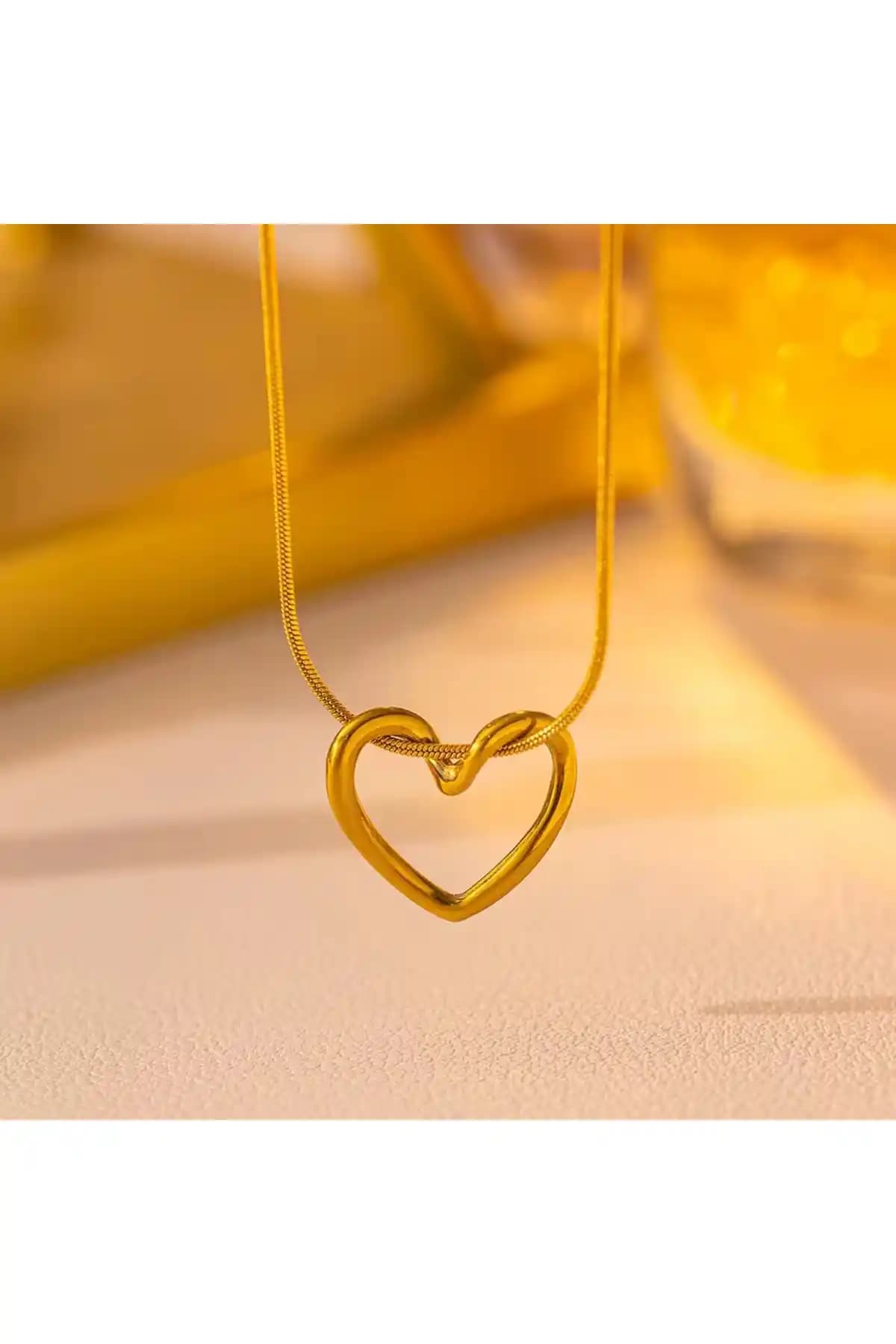 Siya Silver Kararmaz Çelik Düğüm Kalp Kolye – Zarif ve Dayanıklı Tasarım