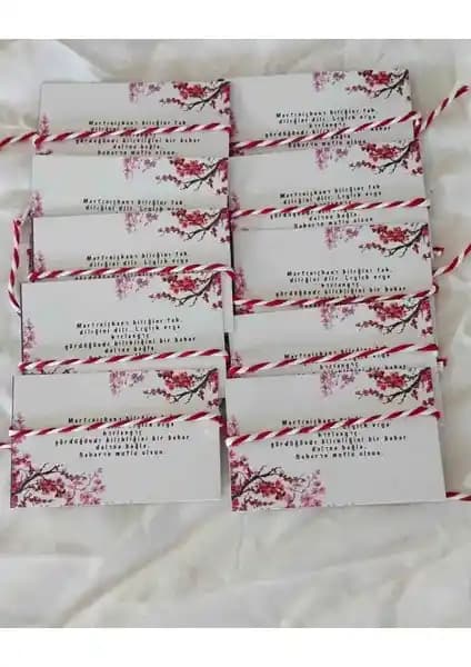 Huayen Atelier ve The Canelif Accessories Marteniçka Bileklikleri Karşılaştırması